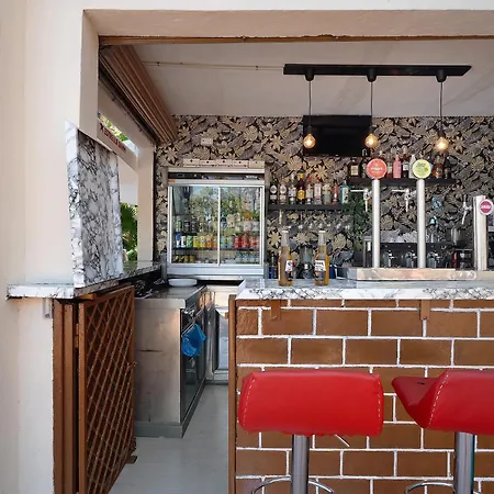 Apto Svezda El Dorado * Арона