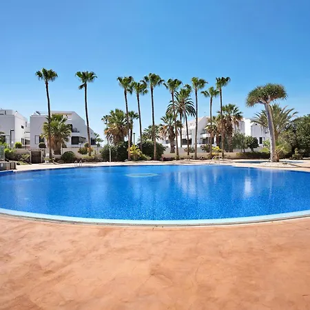 Apto Svezda El Dorado * Арона